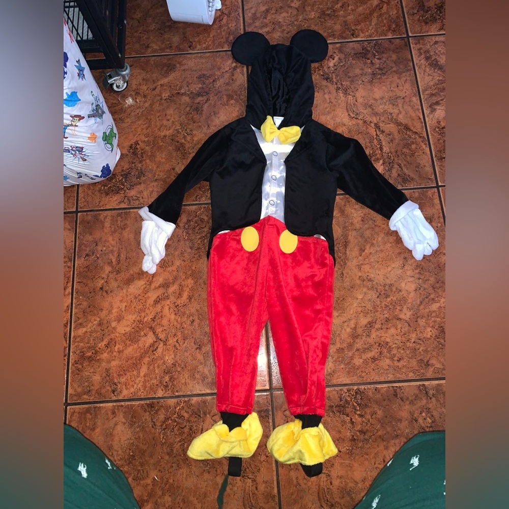 Disney Mickey Mouse Halloween costume 2t